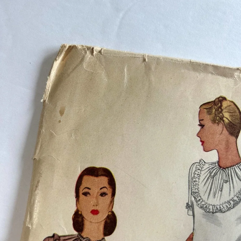 McCalls‎ Vintage 1940's Pattern #6058 Women's Ruffle Blouse Size 16